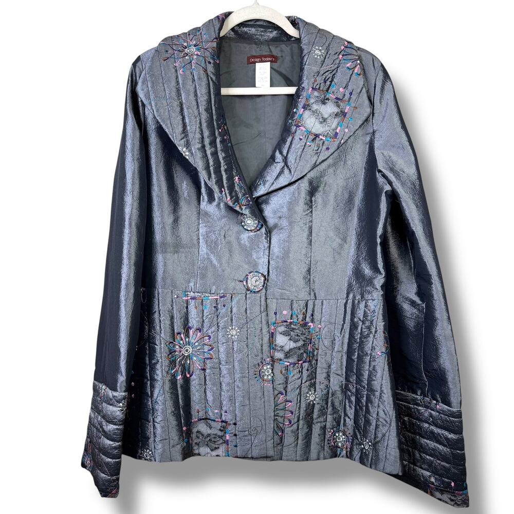 Vintage Design Today's 1990s Iridescent Grey Quilted Embroidered Floral Jacket